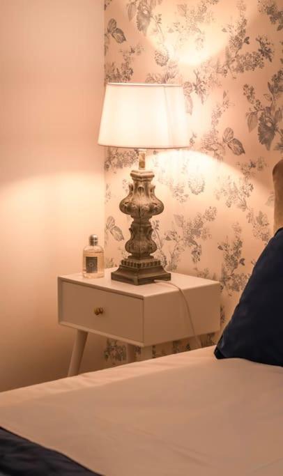 Logement Centre Ville De Reims - Commerces - Wifi Eksteriør bilde