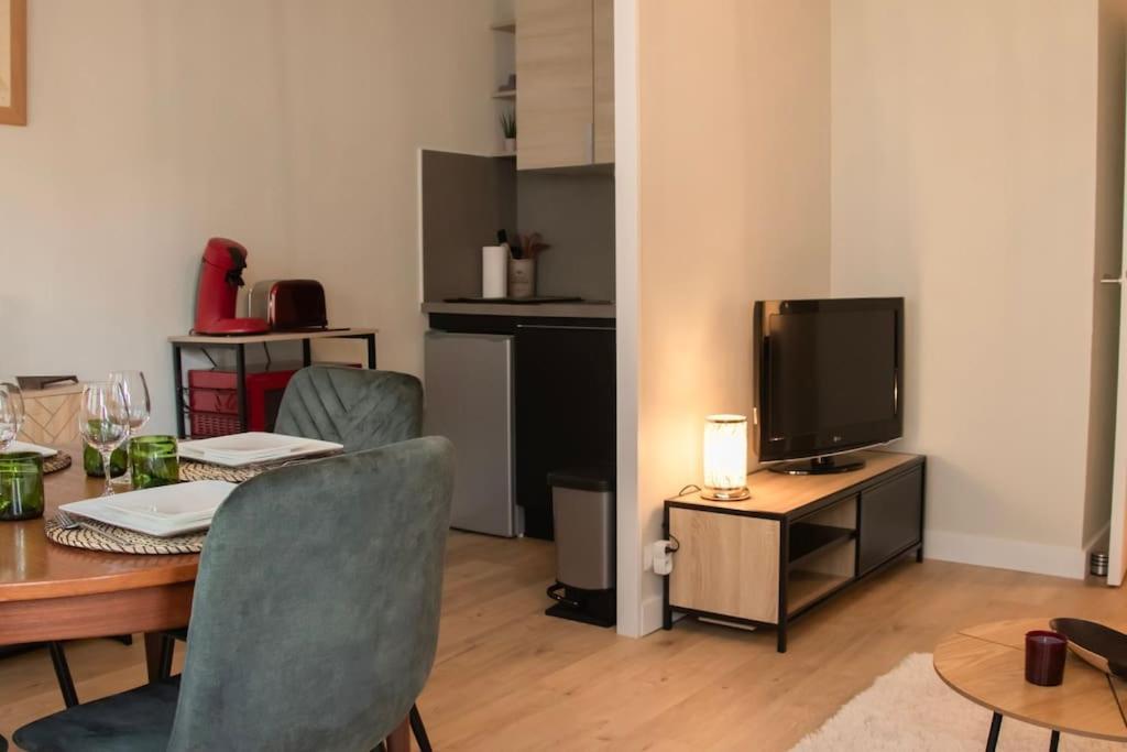 Logement Centre Ville De Reims - Commerces - Wifi Eksteriør bilde